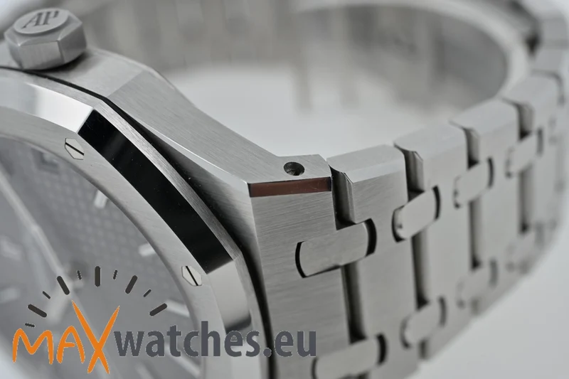 Audemars Piguet Royal Oak Grey Dial 15500ST.OO.1220ST.03 15500ST
