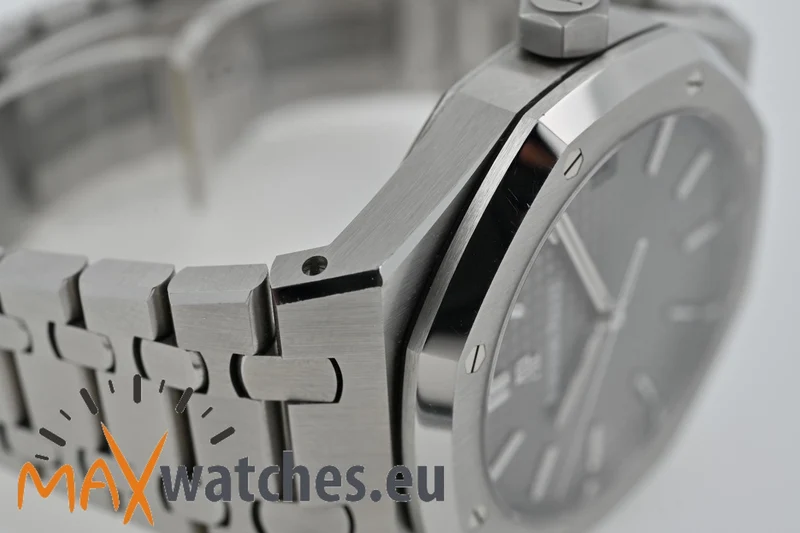 Audemars Piguet Royal Oak Grey Dial 15500ST.OO.1220ST.03 15500ST