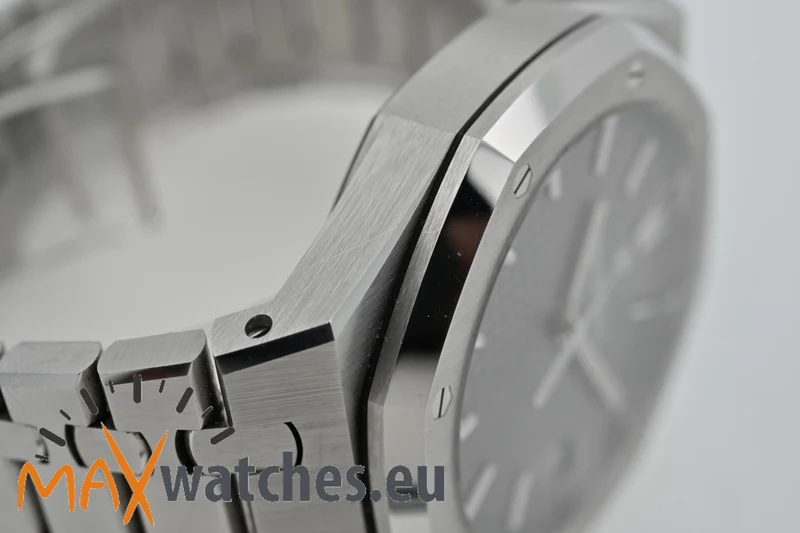 Audemars Piguet Royal Oak Grey Dial 15500ST.OO.1220ST.03 15500ST
