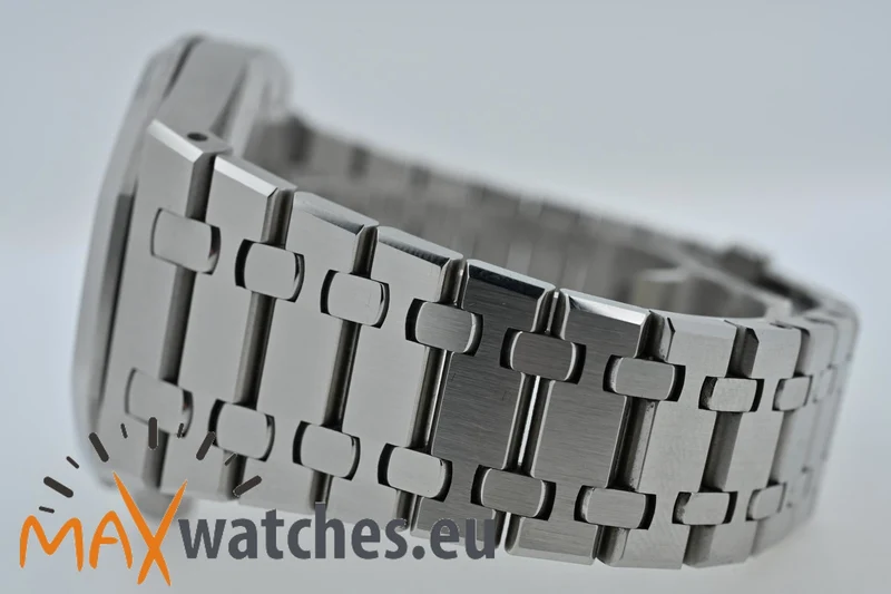 Audemars Piguet Royal Oak Grey Dial 15500ST.OO.1220ST.03 15500ST