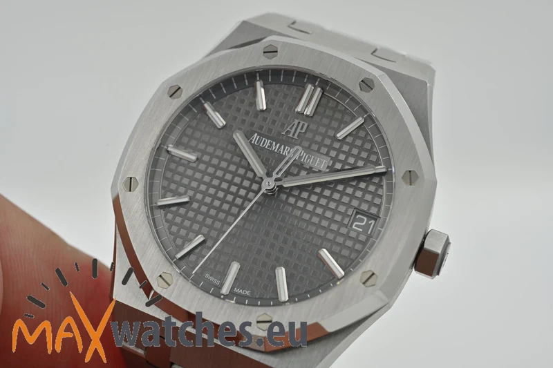 Audemars Piguet Royal Oak Grey Dial 15500ST.OO.1220ST.03 15500ST