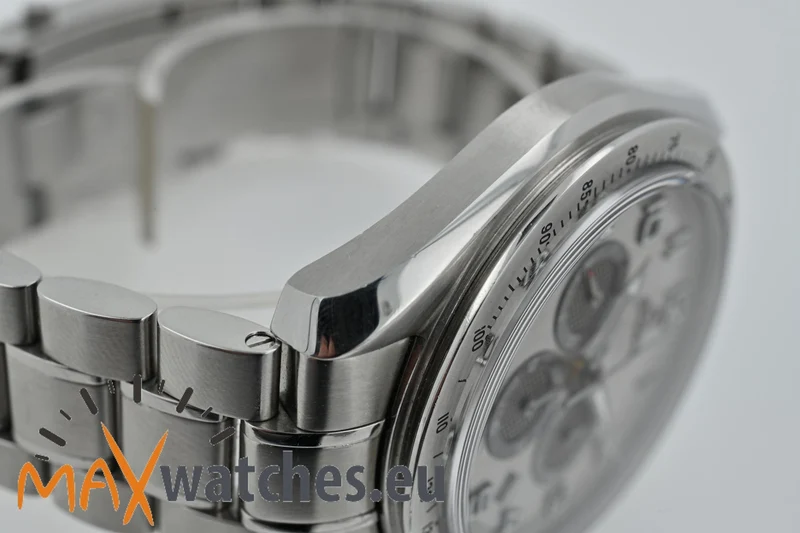Omega Speedmaster Professional Chronograph Broad Arrow Silver Dial 44mm 32110445002001