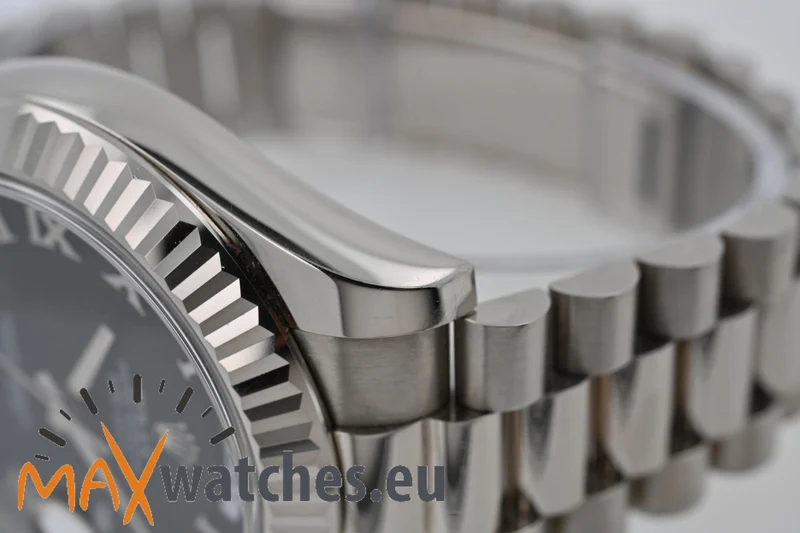 Rolex Oyster Perpetual Day Date II 40mm18k White Gold Weißgold 218239 LC200