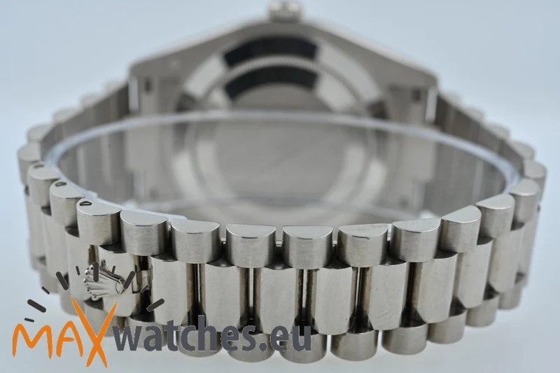 Rolex Oyster Perpetual Day Date II 40mm18k White Gold Weißgold 218239 LC200