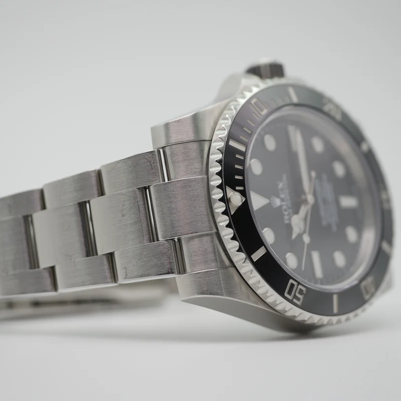 Rolex Submariner No Date Stahl 114060 - 2019