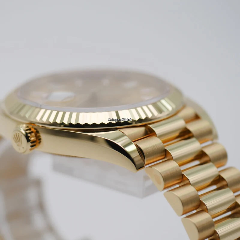 Rolex Day-Date 40 Gelbgold 228238 - 2023