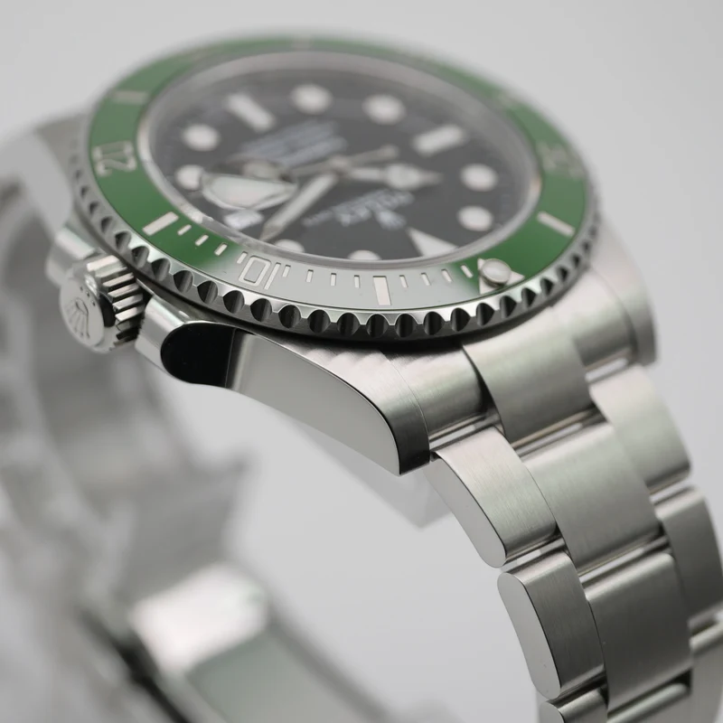 Rolex Submariner Date ''Starbucks'' Stahl 126610LV - 2026