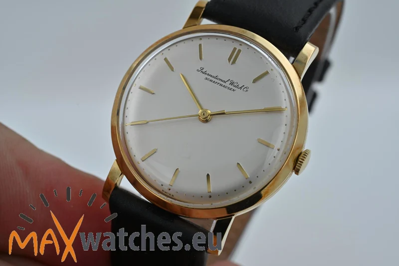 IWC Classic Vintage Manual Wind 1405 18k Yellow Gold 35g