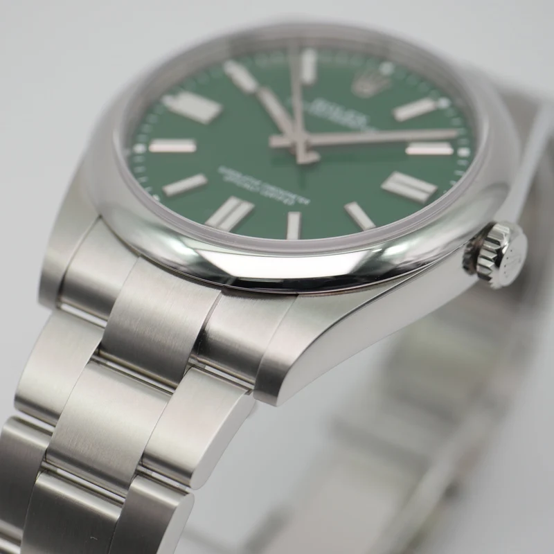 Rolex Oyster Perpetual 41 Stahl 124300 - 2020