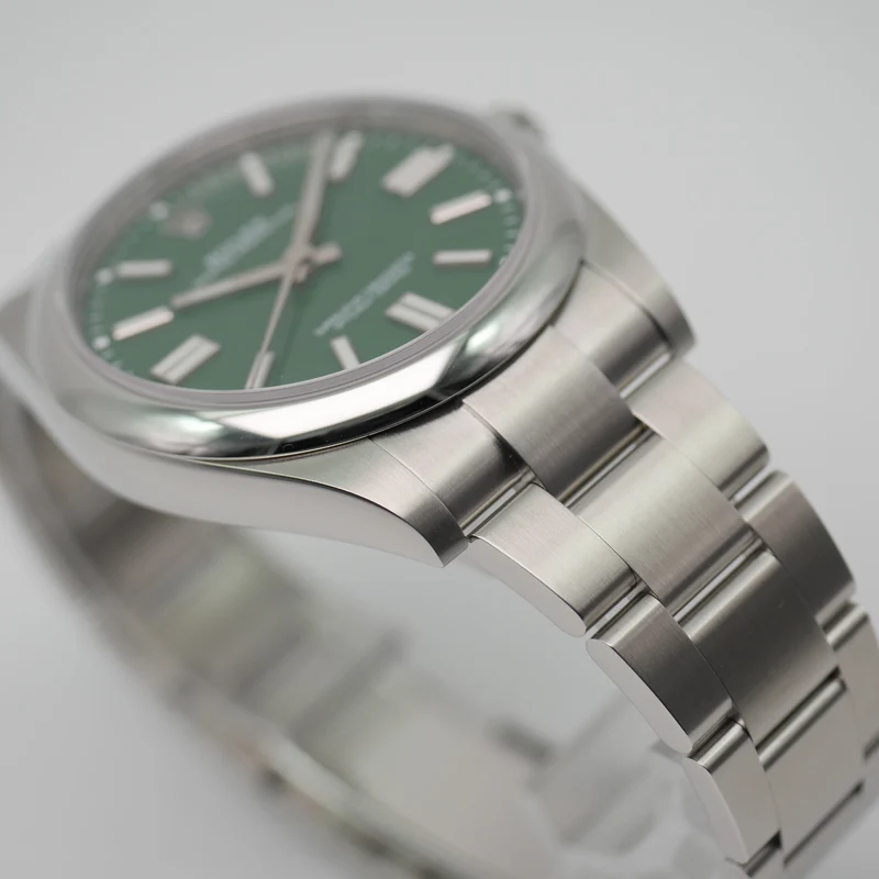 Rolex Oyster Perpetual 41 Stahl 124300 - 2020