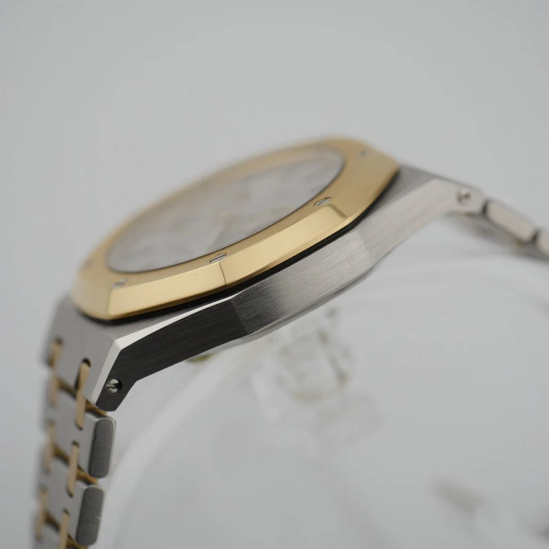 Audemars Piguet Royal Oak Day-Date Stahl / Gelbgold Ref. 25572SA - 1984