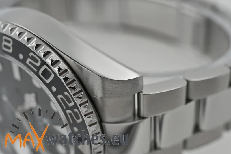 Rolex GMT Master II 126710GRNR Bruce Wayne 2024