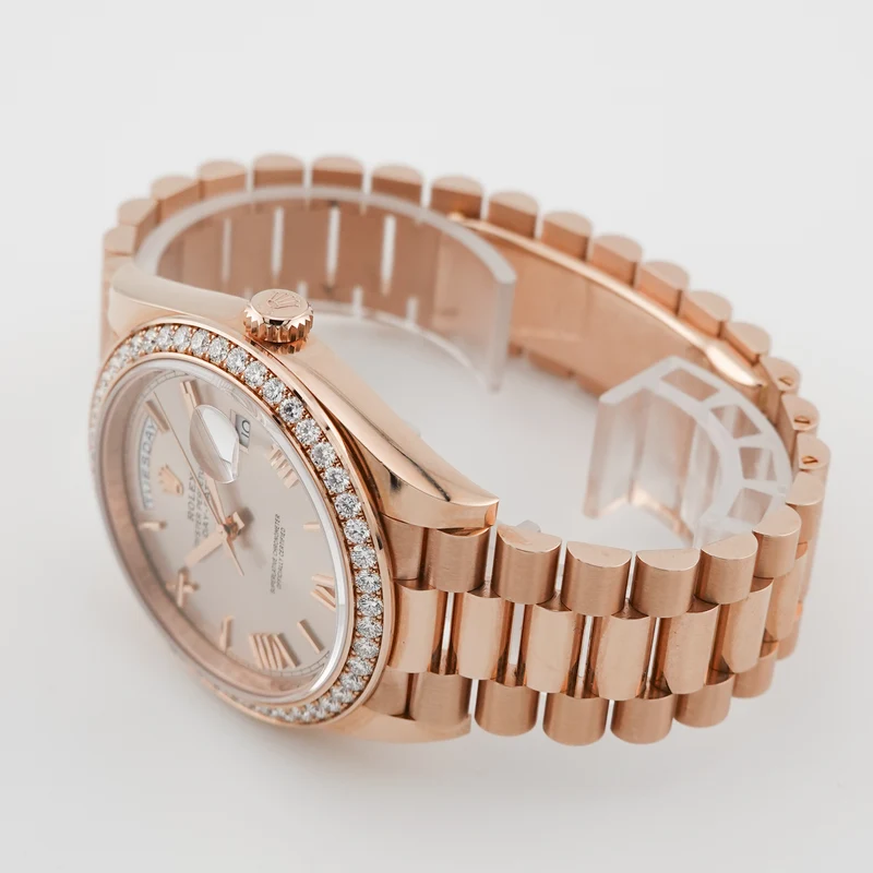 Rolex Day-Date 40 Roségold 228345RBR "Factory Setting" - 2022