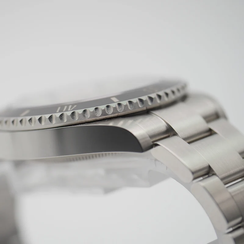 Rolex Submariner No Date Stahl 124060 - 2022