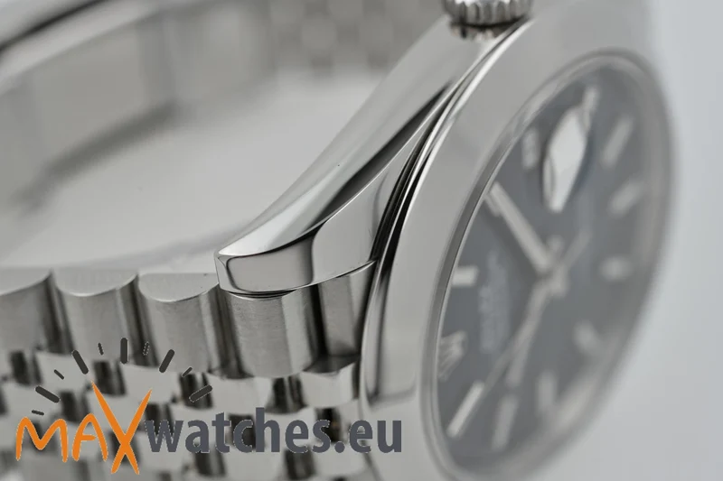 Rolex Datejust 41 126300 Blue Motif Fluted Dial Jubilee LC110 Full Set
