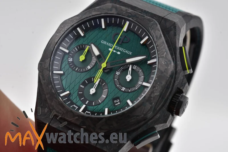 Girard Perregaux Laureato Absolute Aston Martin Chronograph Limited 81060-41-3071-1CX F1 Carbon