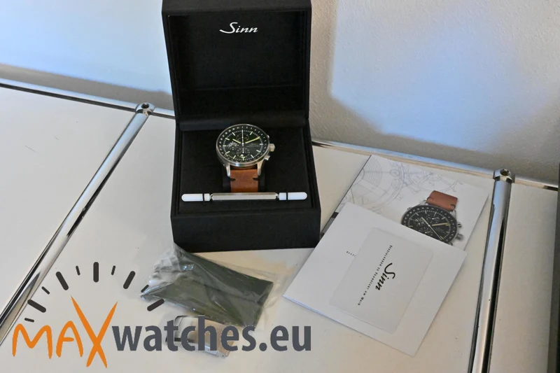 Sinn Jagduhr 3006 Hunting Watch 3006.010 Chronograph
