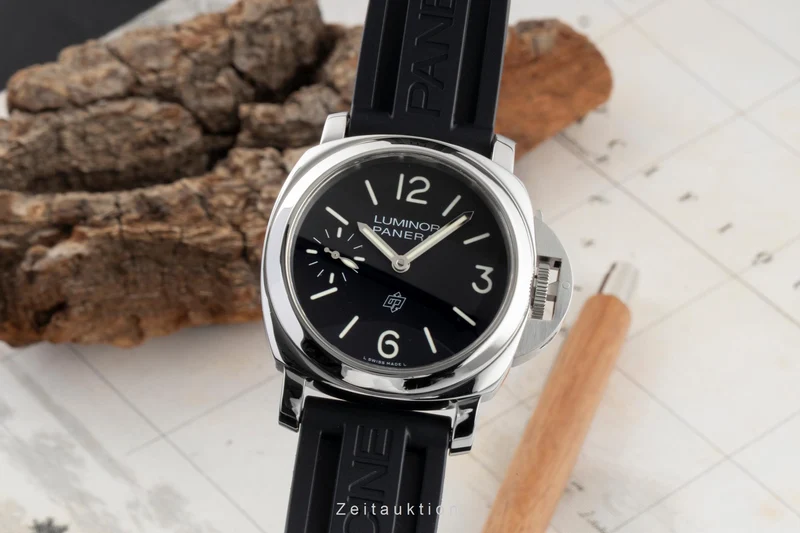 Panerai Luminor steel manual winding men's watch PAM01084 LP: 6200EUR [2605881]