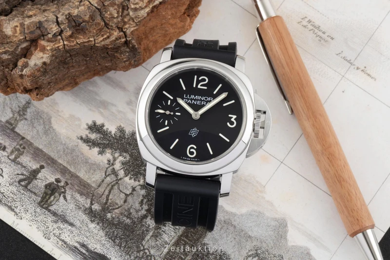 Panerai Luminor steel manual winding men's watch PAM01084 LP: 6200EUR [2605881]
