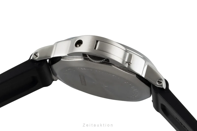 Panerai Luminor steel manual winding men's watch PAM01084 LP: 6200EUR [2605881]