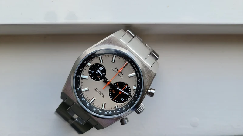 AMWG, Hand-Wind Vintage