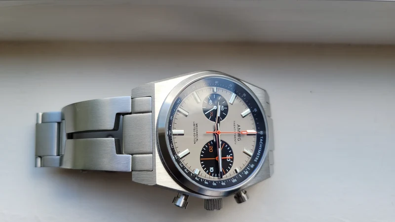 AMWG, Hand-Wind Vintage