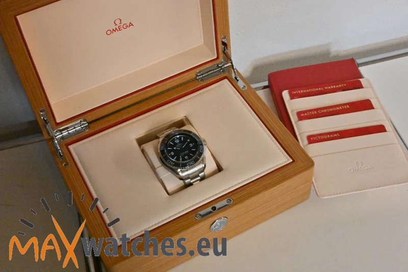 Omega Seamaster Planet Ocean Ultra Deep Blue 45.5mm Summer Blue 21530462103002