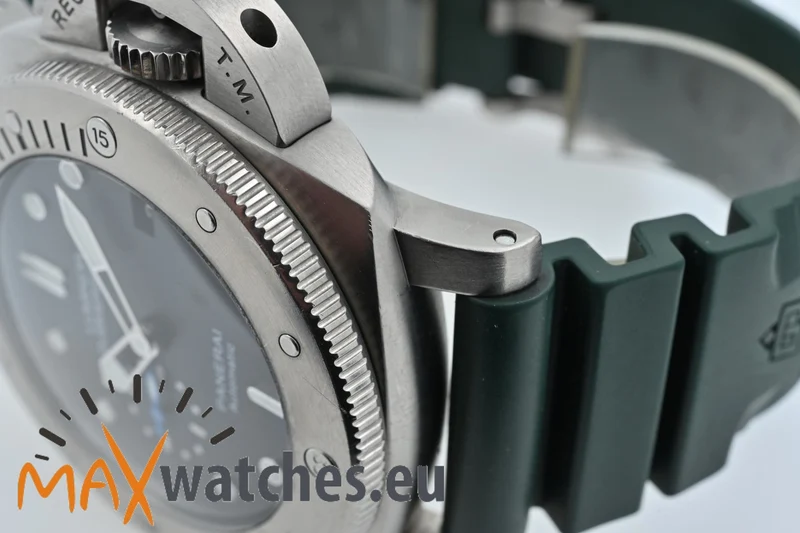 Panerai Luminor Submersible 1950 3 Days Automatic PAM 1305 PAM01305
