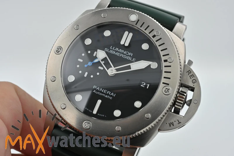 Panerai Luminor Submersible 1950 3 Days Automatic PAM 1305 PAM01305