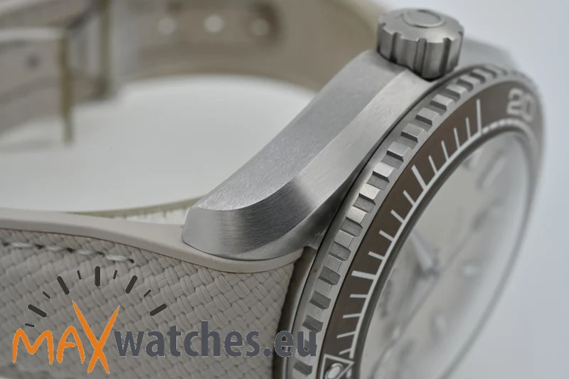 Omega Seamaster Planet Ocean 43mm Grey 21532442109001