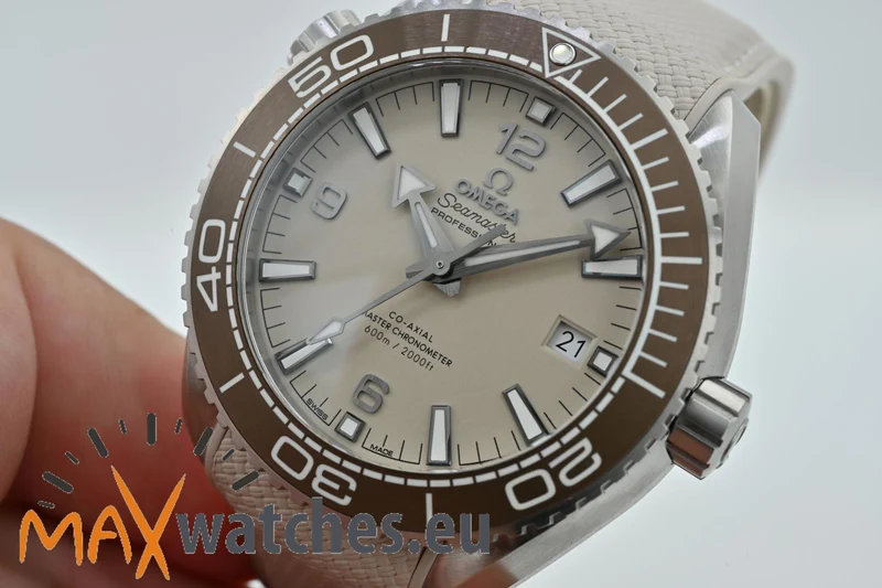 Omega Seamaster Planet Ocean 43mm Grey 21532442109001