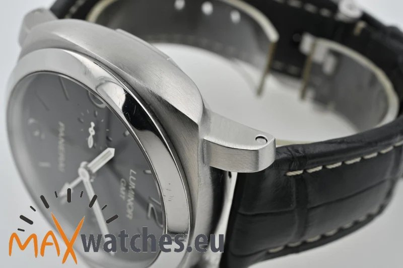 Panerai Luminor Marina 1950 3 Days GMT PAM 320 PAM00320