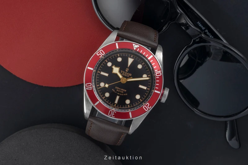 Tudor Black Bay steel automatic men's watch 79220R [2605885]