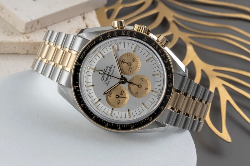 Omega Speedmaster Moonwatch chronograph steel / gold manual winding men's watch 310.20.42.50.02.001 LP: 20400EUR [2605886]