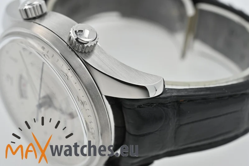 Girard Perregaux Traveller II GMT Alarm 4940 Silver Dial GP Service 2026