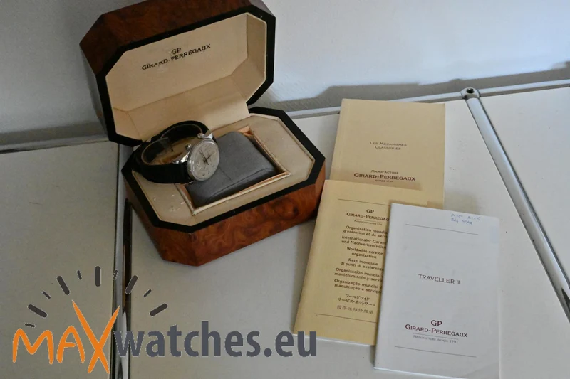 Girard Perregaux Traveller II GMT Alarm 4940 Silver Dial GP Service 2026