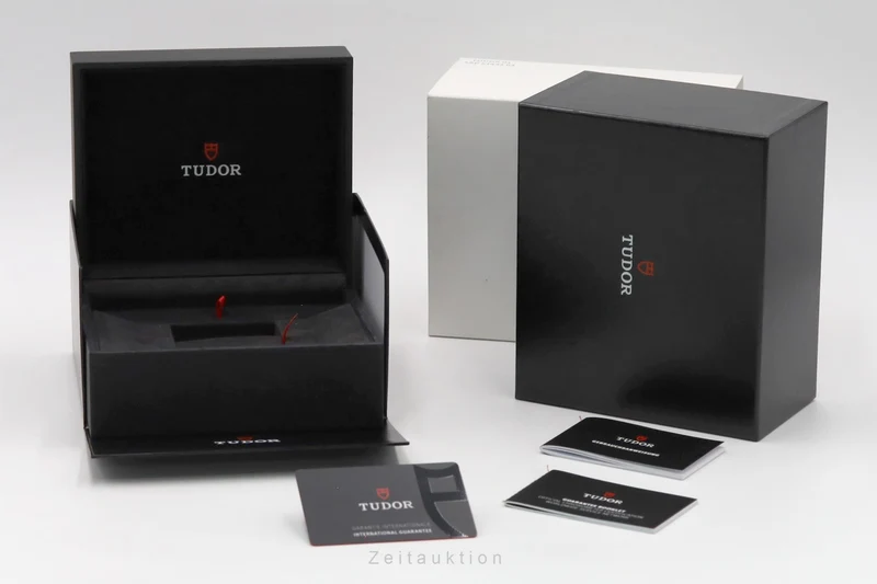 Tudor Black Bay steel automatic men's watch M79230N [2605827]
