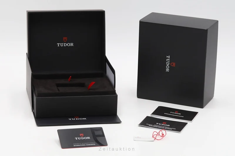 Tudor Black Bay steel automatic men's watch M7943A1A0NU LP: 4940EUR [2605868]