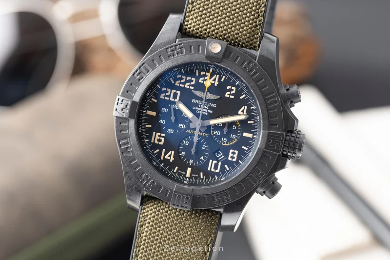 Breitling Avenger chronograph breitlight automatic men's watch XB12101A/BF46 Limited [2605726]