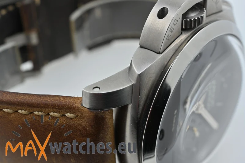 Panerai Luminor 1950 Left-Handed 8 Days Titanio PAM 368 PAM00368 LE Limited