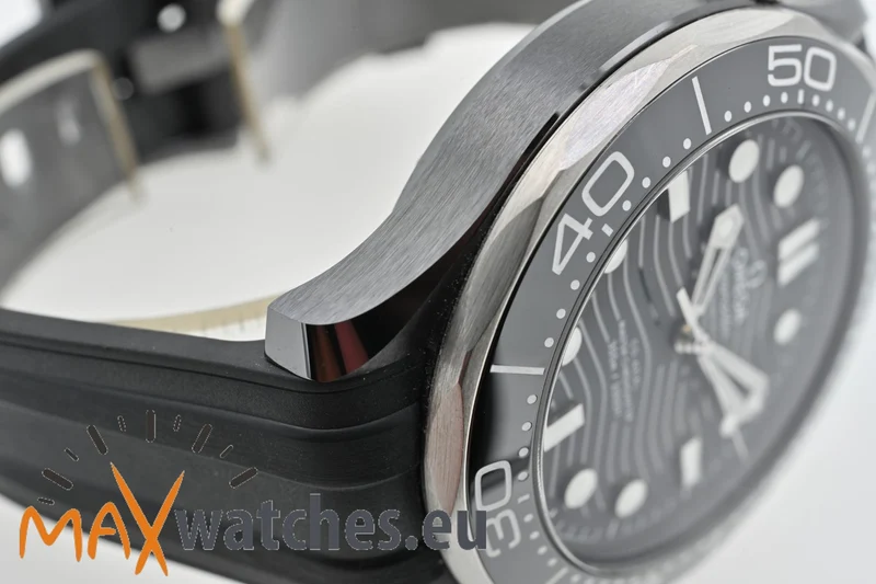 Omega Seamaster Professional Kermaik Ceramic 21092442001002 21092442001001