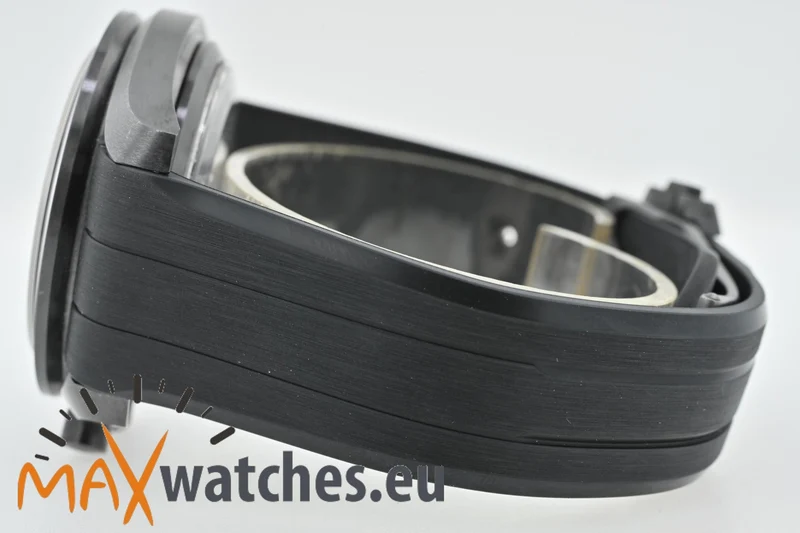 Omega Speedmaster Moonwatch Dark Side of the Moon DSOTM 31192445101006