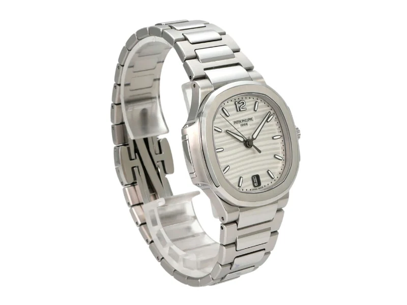 Patek Philippe Nautilus Ladies Ref. 7118/1A-010