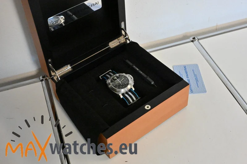 Panerai Luminor Daylight Chronograph PAM 250 PAM00250