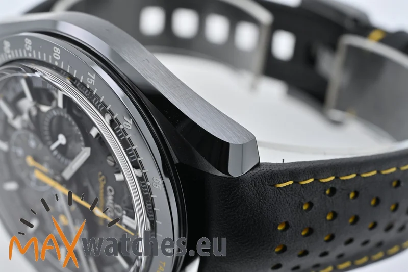 Omega Speedmaster Moonwatch Dark Side of the Moon Apollo 8 31192443001001