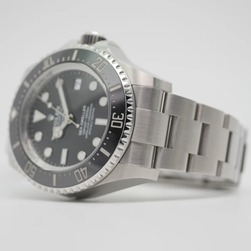 Rolex Sea-Dweller Deepsea Stahl 136660 - 2025