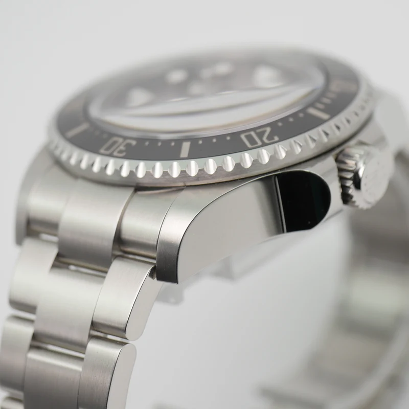 Rolex Sea-Dweller Deepsea Stahl 136660 - 2025
