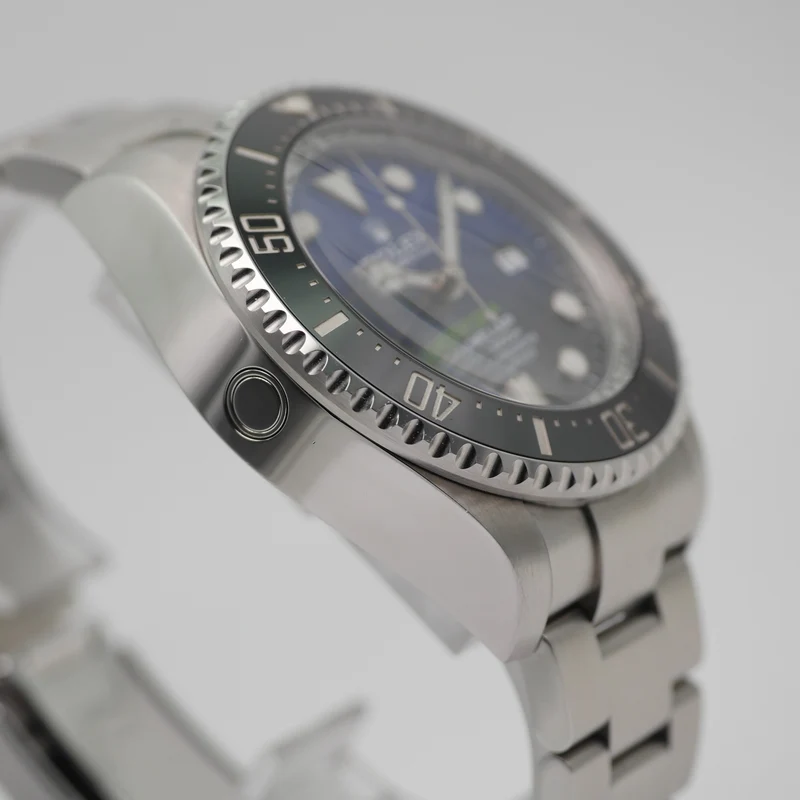Rolex Sea-Dweller Deepsea D.-Blue Stahl 136660 - 2026