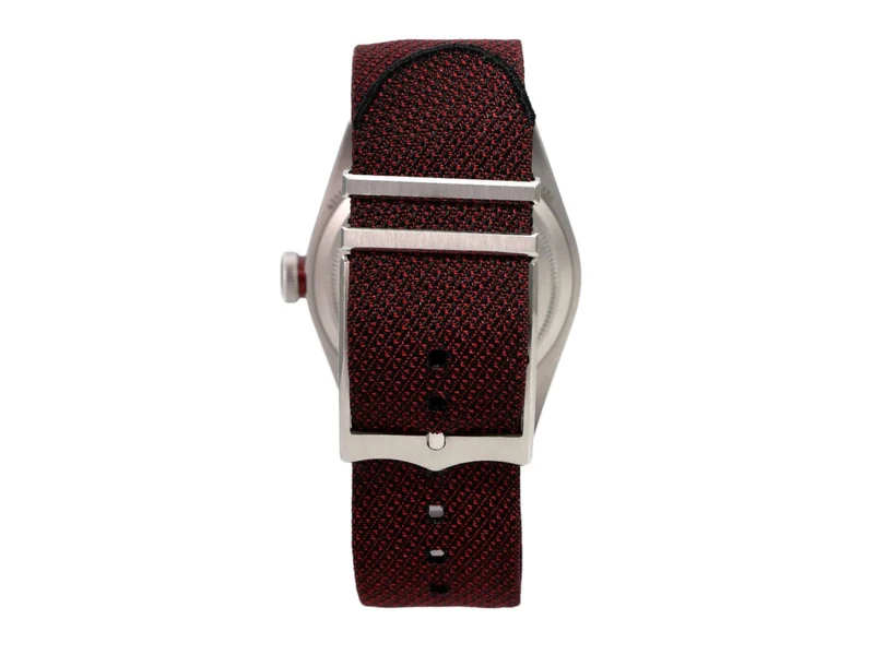 Tudor Black Bay M79230R-0009 bordeauxrotes Textilband