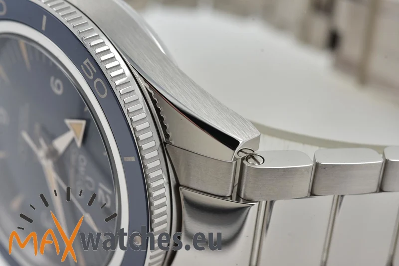 Omega Seamaster 300 Professional Chronometer 23390412103002 950Pt Platinum Limited Edition